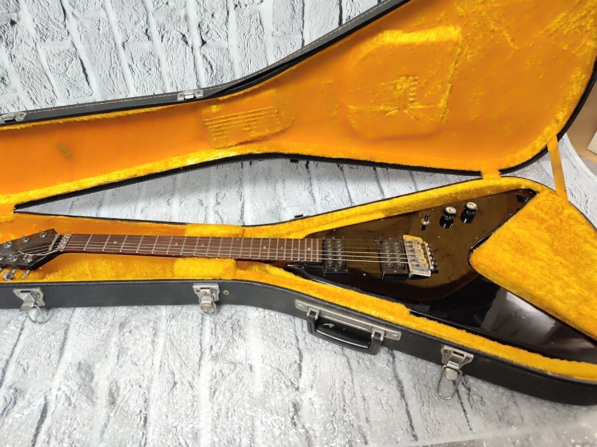 【売り切り】フライングV エレキギター Floyd rose 3062-1の画像1