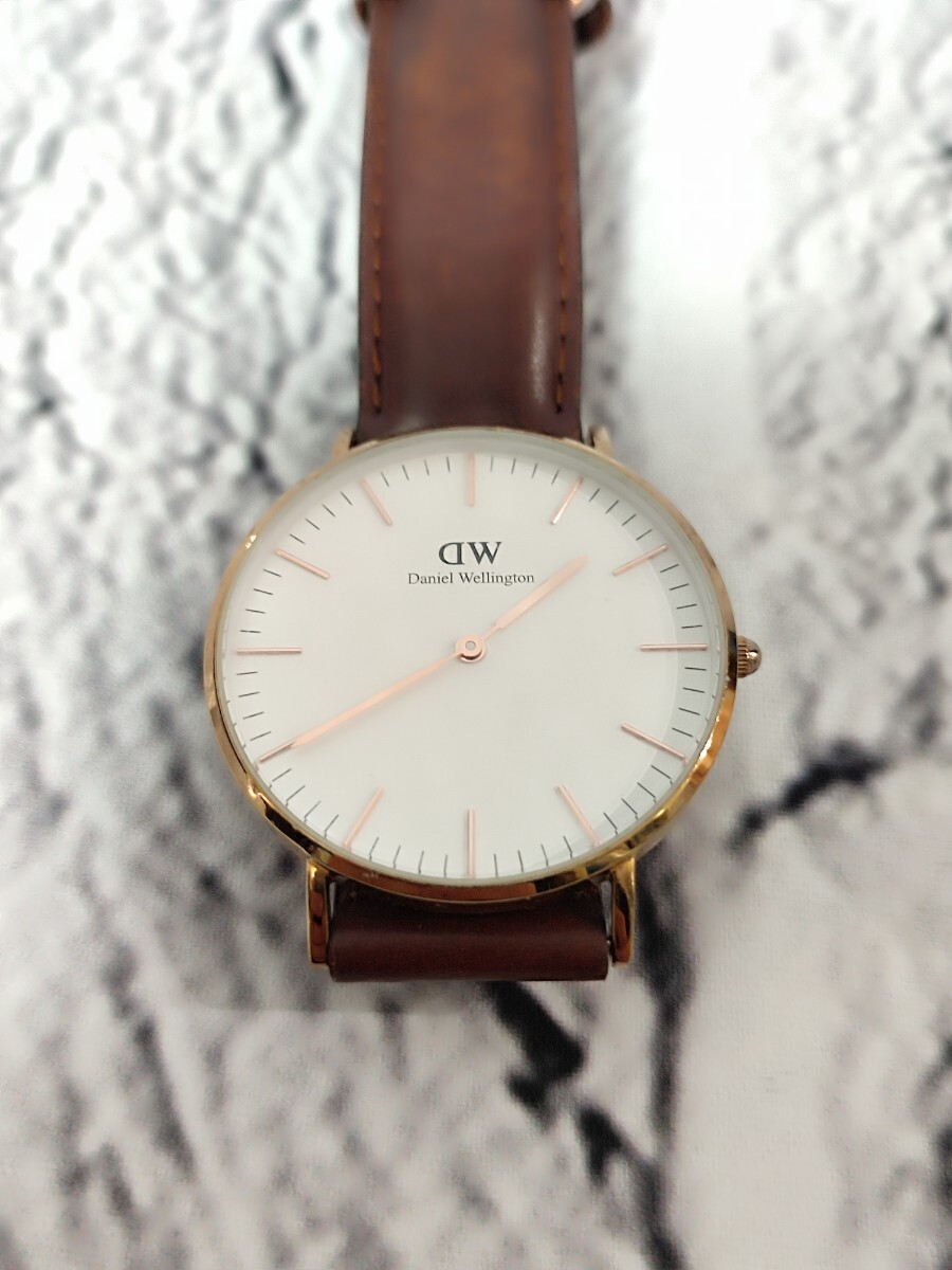 【売り切り】Daniel Wellington ダニエル・ウェリントン 腕時計の画像2