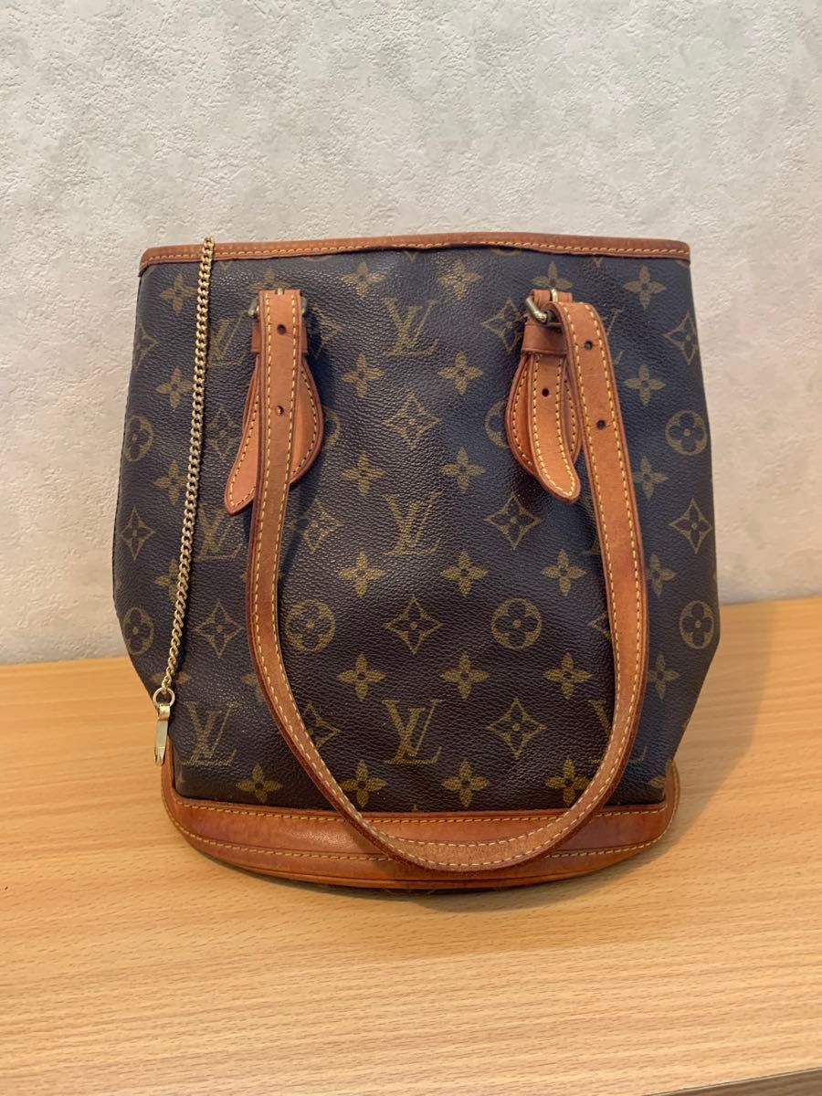 Louis Vuitton ルイヴィトン　バケットPM  トートバッグ ショルダーバッグ　ポーチ無し