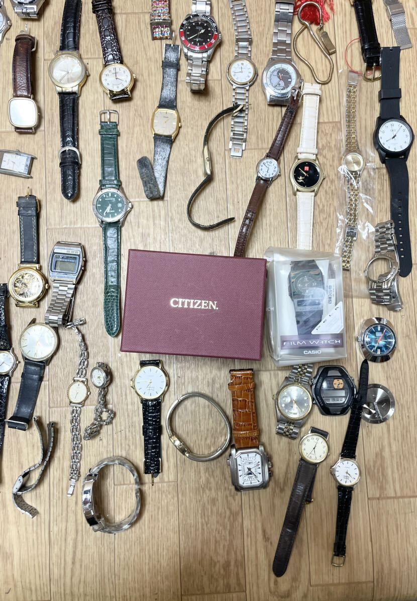 腕時計 SEIKO CITIZEN セイコー G-SHOCK シチズン 機械式 懐中時計 等 5.3kg以上 まとめ売り 大量 まとめて 120点以上 X19の画像9