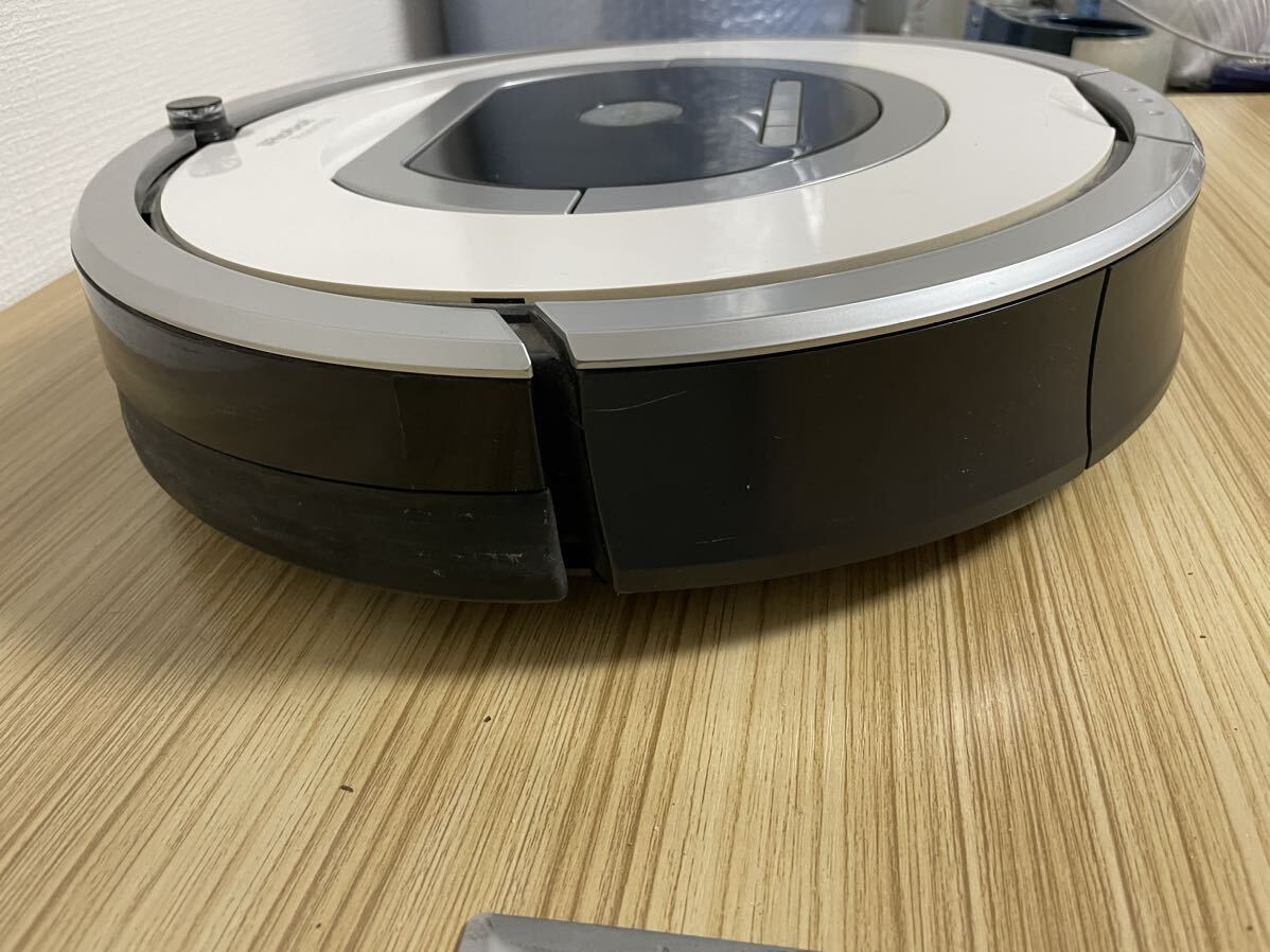 iRobot アイロボット Roomba ルンバ 760 ロボット掃除機 バーチャルウォール 2013年製 充電器 通電確認済み_画像5