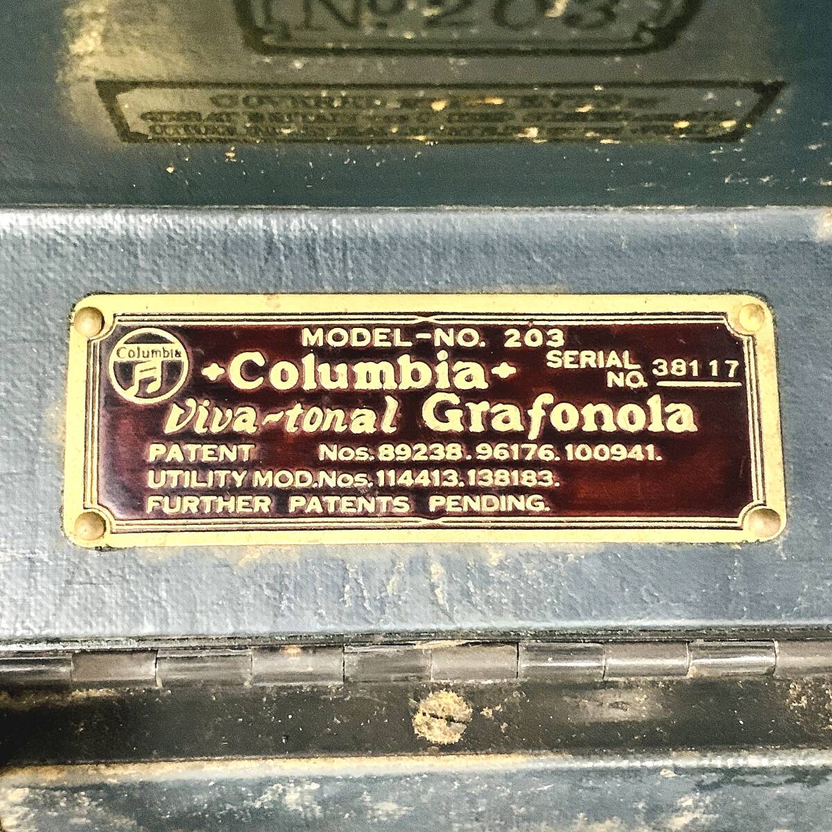 1930年代 ヴィンテージ Columbia コロンビア ポータブル 蓄音機 MODEL-NO. 203 Grafonola レトロ アンティーク【回ります ジャンク】の画像4