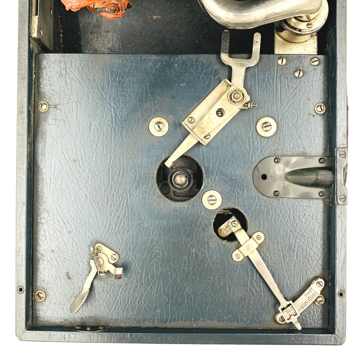 1930年代 ヴィンテージ Columbia コロンビア ポータブル 蓄音機 MODEL-NO. 203 Grafonola レトロ アンティーク【回ります ジャンク】の画像7