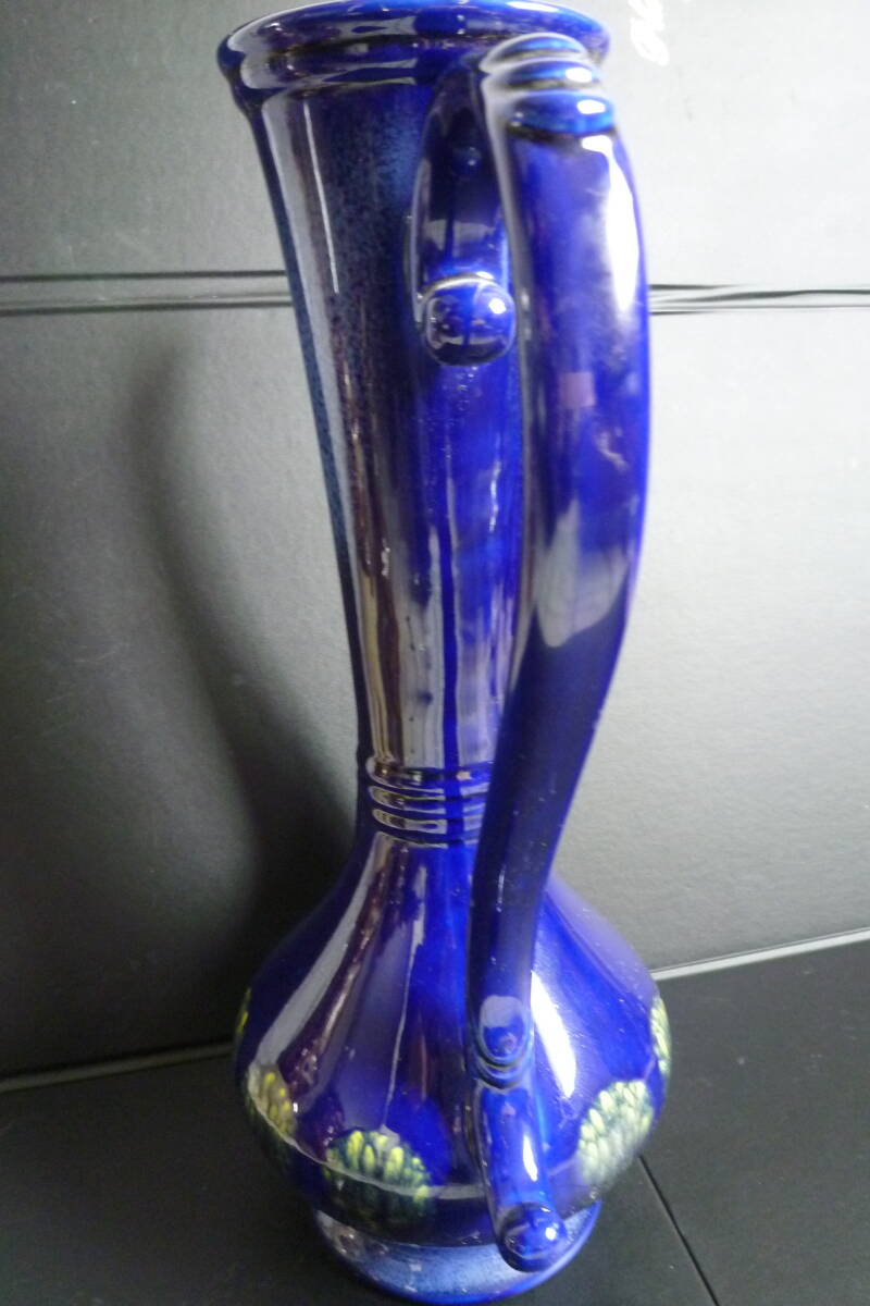 美品 陶器製 西洋卓上水差し 花瓶 アンティーク品 深みある美しいブルーの画像2