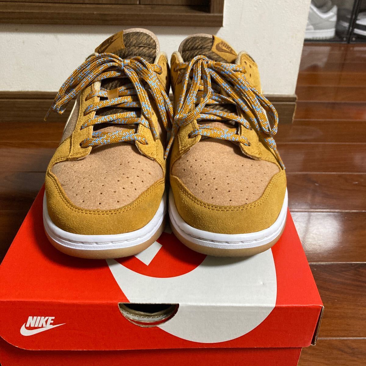 NIKE 2022 DUNK LOW SE TEDDY BEAR BROWN 28.5cm DZ5350-288 ナイキ ダンクロー テディベア ブラウン スニーカー の画像2