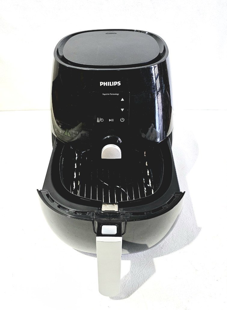 PHILIPS フィリップス ノンフライヤー HD9531 ヘルシー調理 お手入れ簡単 タッチパネル式 2015年製 HMYの画像1