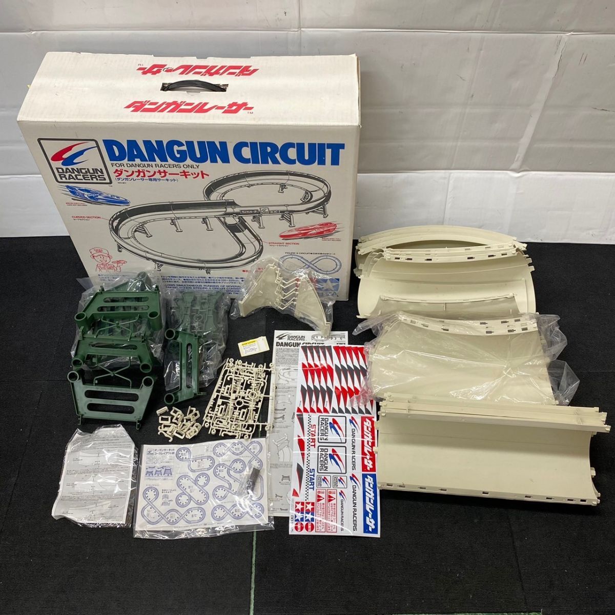 A521-K54-318 TAMIYA タミヤ DANGUN CIRCUIT ダンガンサーキット ダンガンレーサー専用サーキット DANGUN RACERS/取説 箱付 ⑤_画像1