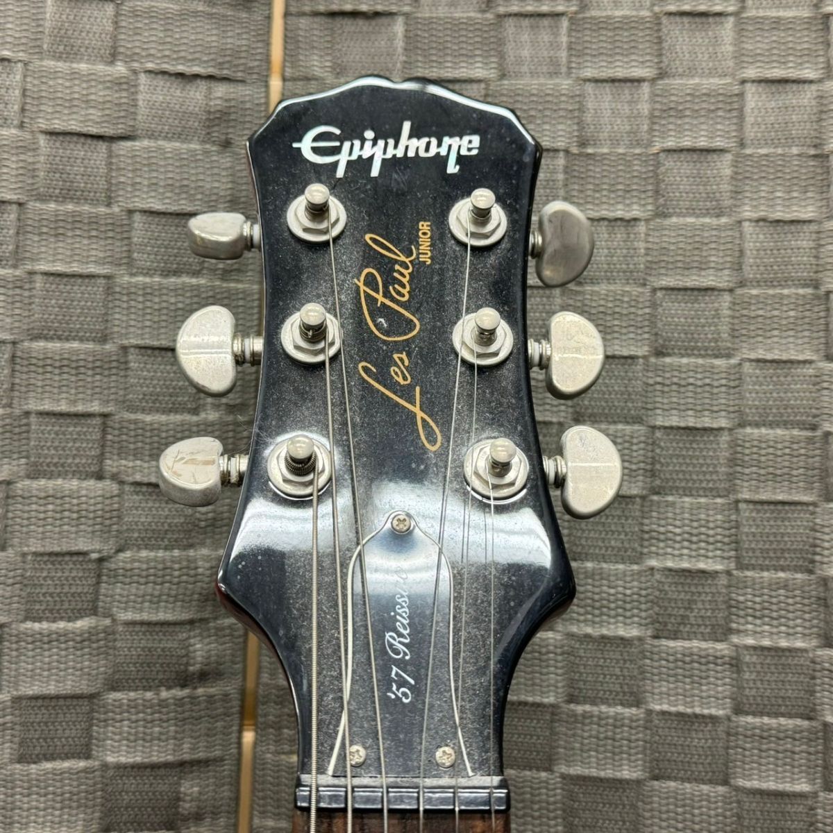 Z821-O49-128 Epiphone エピフォン Les Paul Junior レスポール ジュニア エレキギター レッド系 6弦 弦楽器 通電・音出しOK ②の画像2