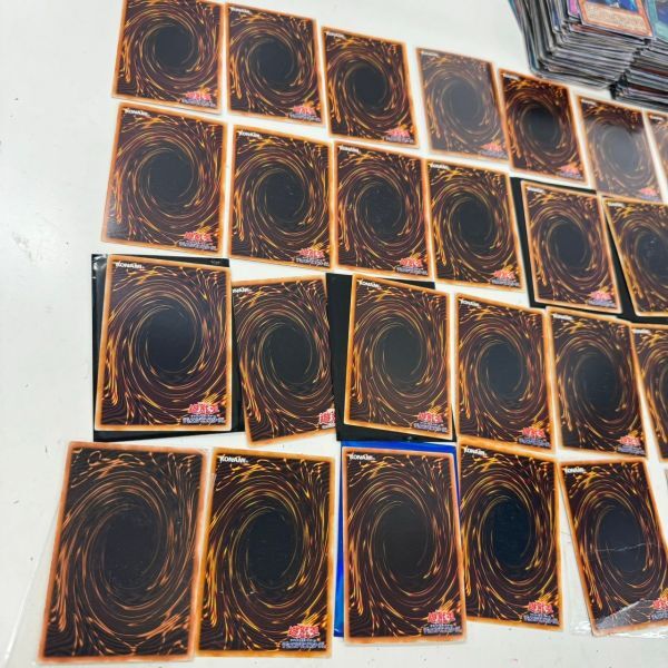 F859-D5-850 遊戯王 カード 大量セット 約460g まとめ 海外版 初期 第2期 第3期トレーディングカード ②の画像9