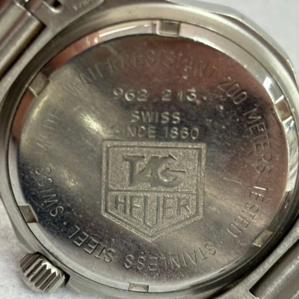 F607-K51-539◎TAG HEUER タグホイヤー 2000シリーズ 962.213 プロフェッショナル 200M クォーツ デイト シルバー文字盤 メンズ 腕時計 ④の画像6