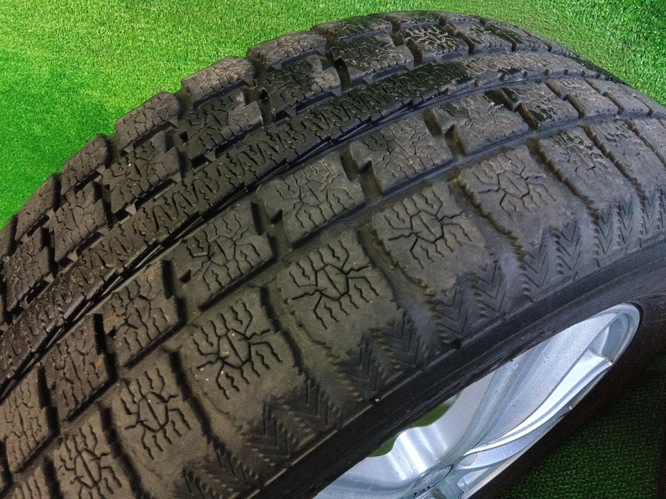 トーヨー ガリットG4 215/60R16 ホイールセット 履き潰しに 中古 売切!!の画像7