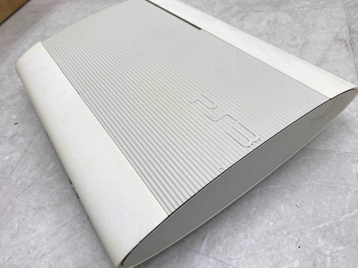 ＃6560 【激安！】SONY PlayStation 3 ゲー厶機 本体 PS3 CECH-4200B 250GB 通電 電源OK ジャンク 純正コントローラー付き 動作未確認 _画像3