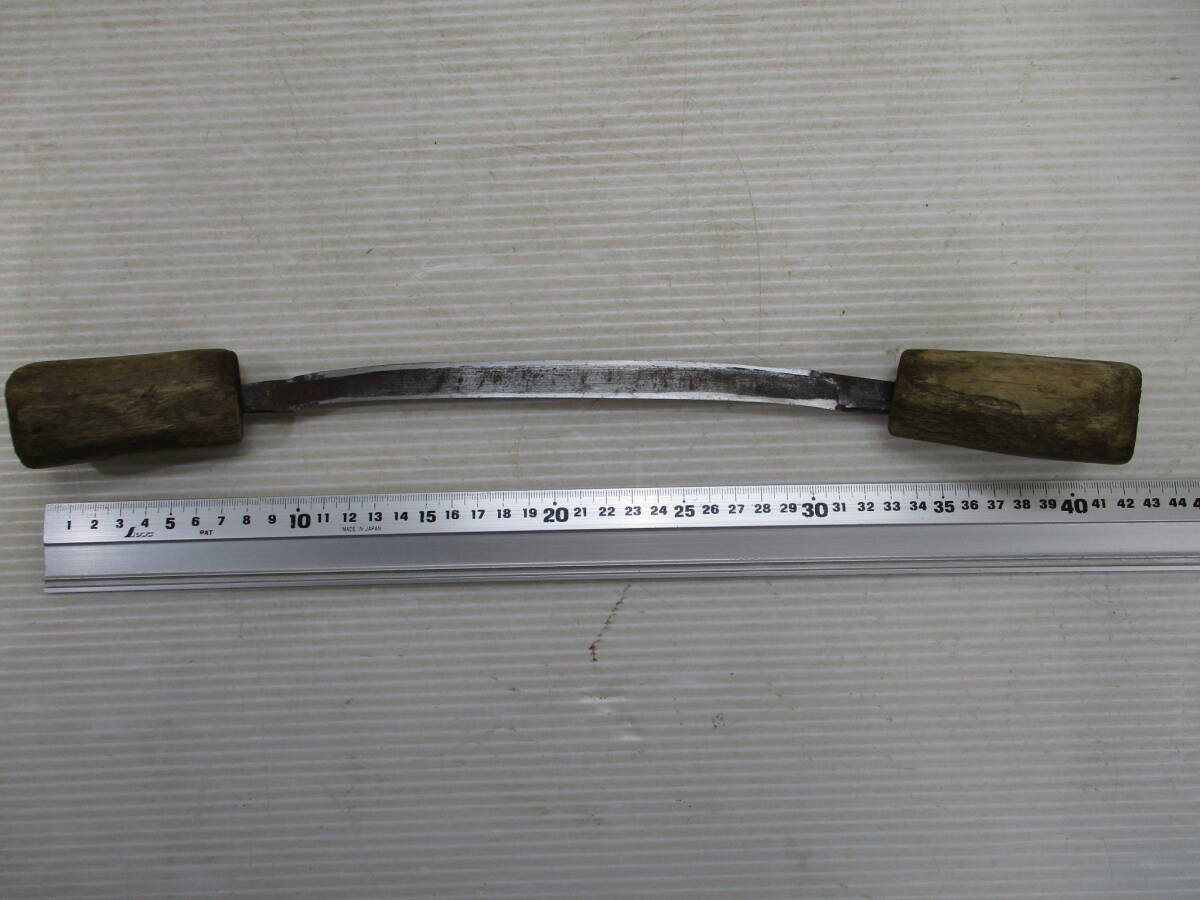 E13古道具★両手皮剥き (全長約40㎝、刃渡り約21㎝）の画像3