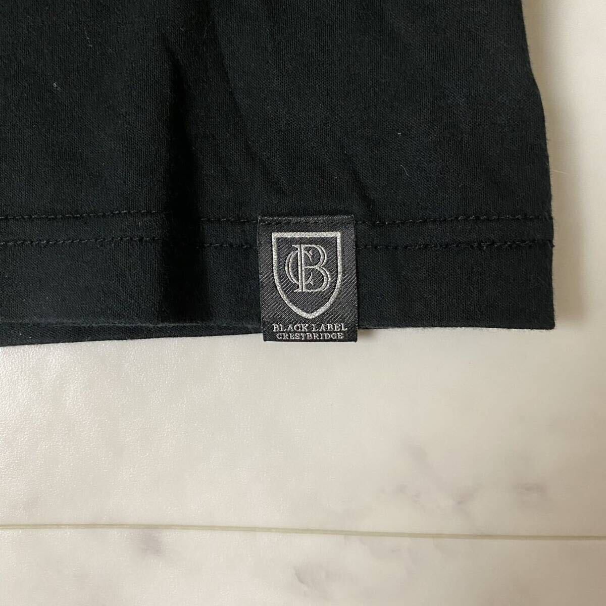 ブラックレーベルクレストブリッジ BLACK LABEL CRESTBRIDGE ワッペンロゴ刺繍 Vネック 半袖Tシャツ サイズ3 L ブラック 黒 メンズ_画像5