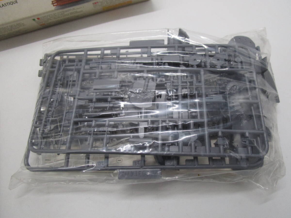  unused abroad made plastic model KEIL KRAFT 1/76 2 storey building train bus present condition goods (RNAQ1