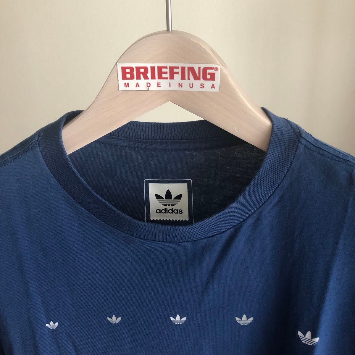 S   アディダス　adidas   Tシャツ　オリジナルス　originals