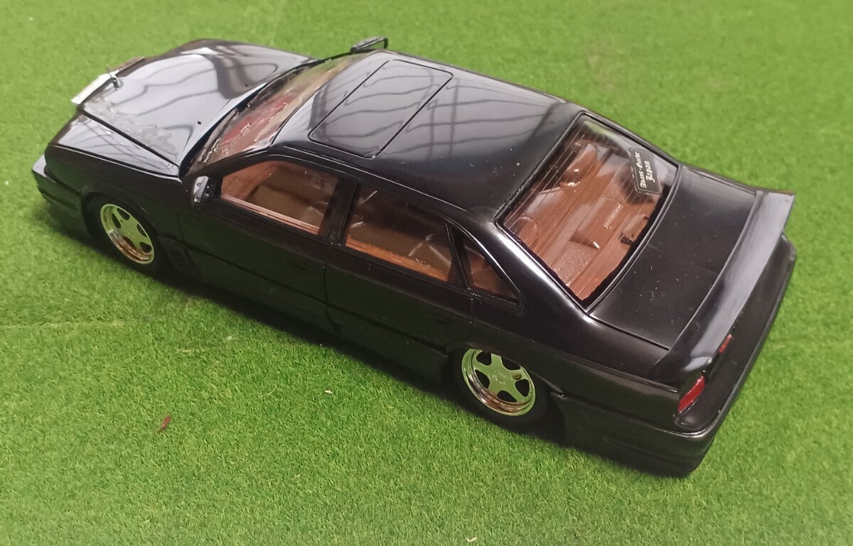 1/24 アオシマ プレジデント アバンギャルド 完成品 Yahoo!オークション - 1/24 日産 プレジデント アバンギャルド