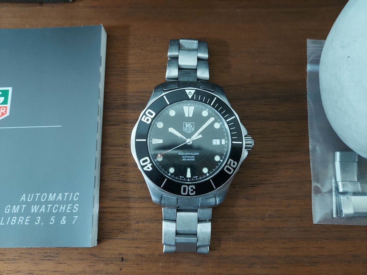 TAG HEUER AQUARACER タグホイヤー アクアレーサー 自動巻き AUTOMATIC 腕時計 黒文字盤の画像2