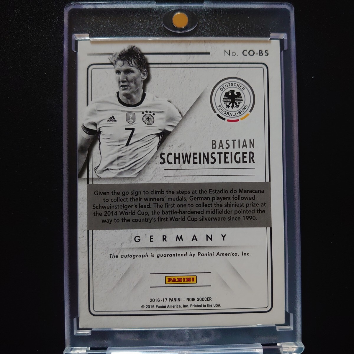 Bastian Schweinsteiger バスティアン シュヴァインシュタイガー2016-17 Panini Noir Soccer 直書きサイン 99シリ Germany ドイツの画像2