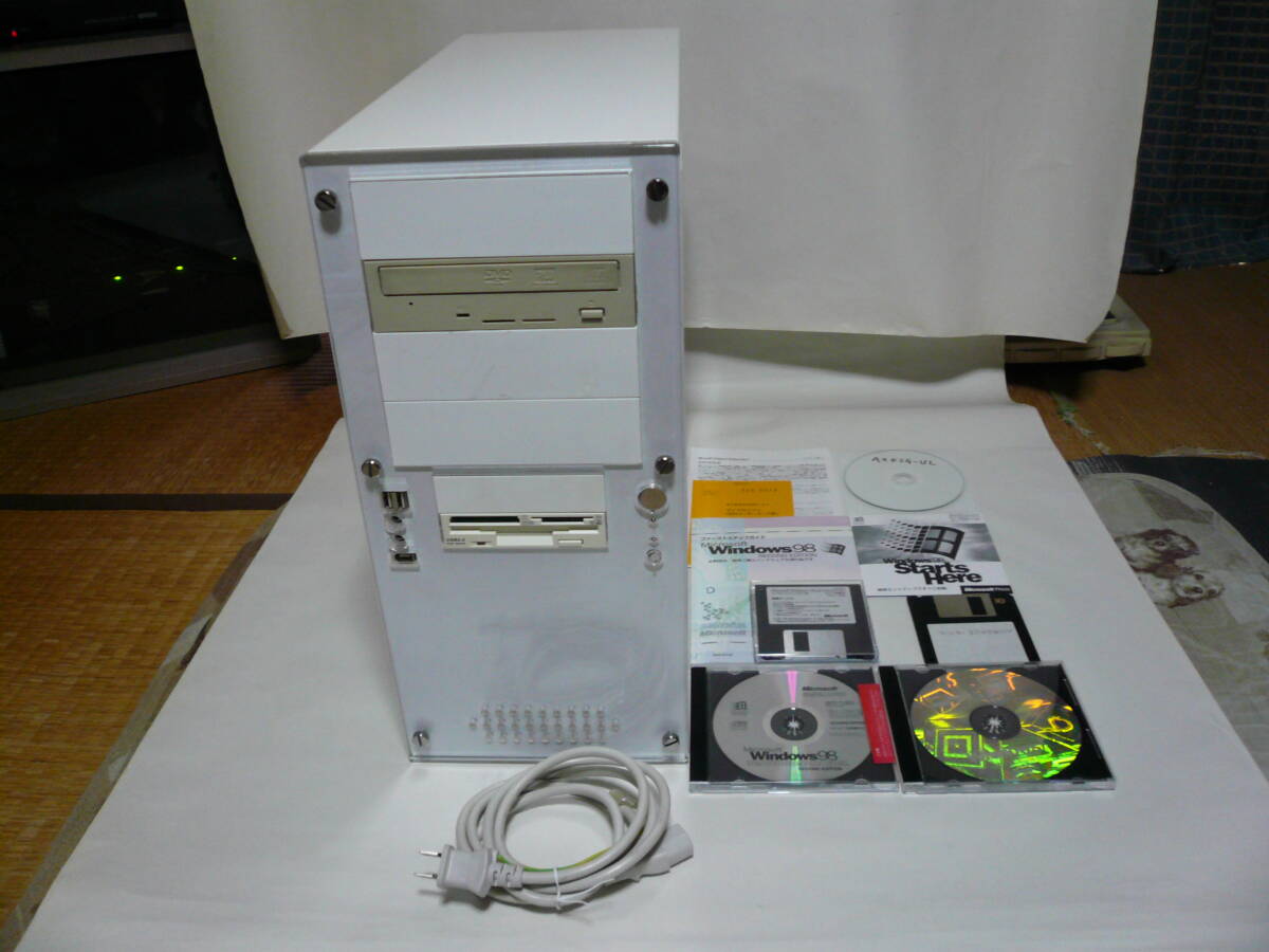 自作パソコン AX4SG-UL / Pentium4 2.4B GHz / FDD / DVDマルチ / 40 ＧＢ , 40 GB/ 512 MB / Windows 98 se , Meの画像1
