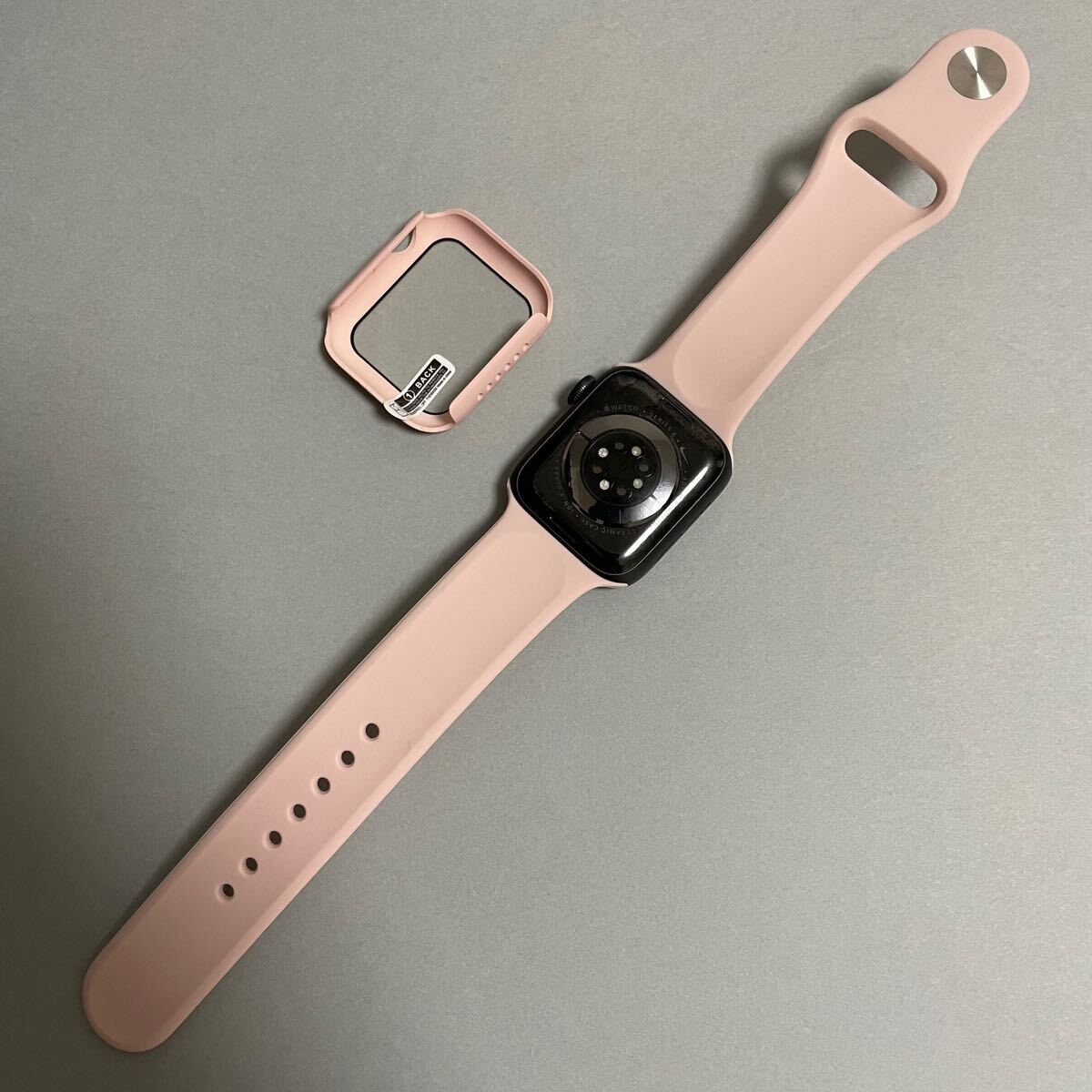 【新品】薄ピンク AppleWatch アップルウォッチ バンド カバー ラバー S/M 40mm_画像4