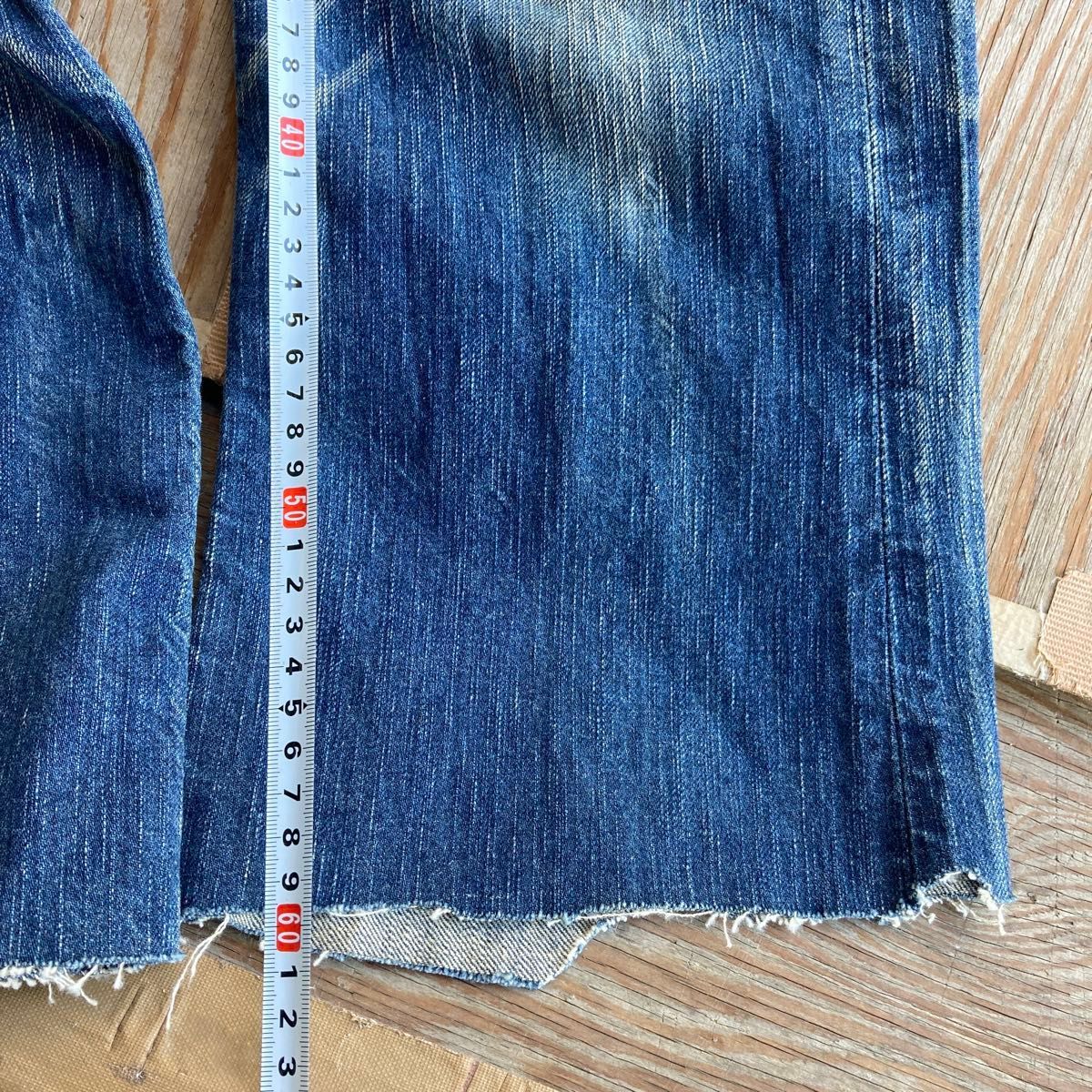 訳ありEDWIN BLUE TRIP 30 ×32 ジーンズ デニムパンツ　ダメージ加工