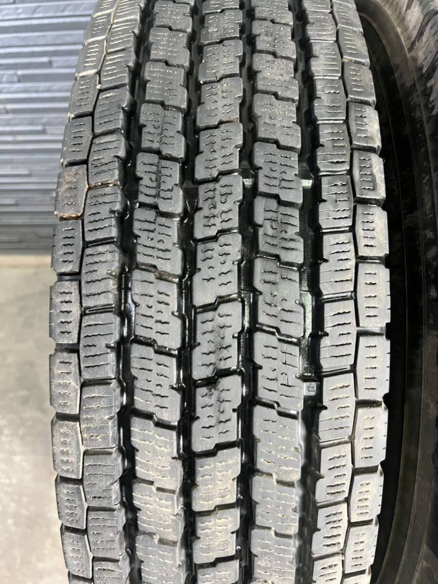 195/80R15 107/105L LT ヨコハマ/ice GUARD IG91 スタッドレス 4本セット21年 バリ山_画像5