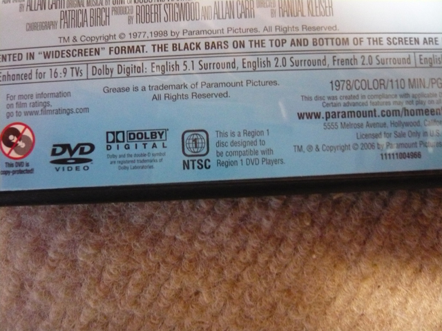 ★Grease Rockin' Rydell Edition DVD 2006 Black T Birds Leather Jacket & Pink Ladies Jacket Target Exclusive DVD (REGION 1)の画像4