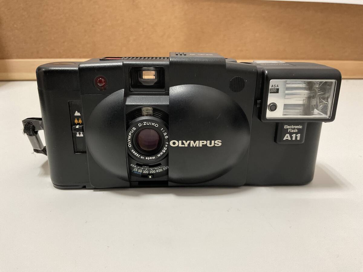 1590◆OLYMPUS オリンパス XA 2 コンパクトフィルムカメラ D.ZUIKO 1:3.5 f=35mm 中古品の画像1