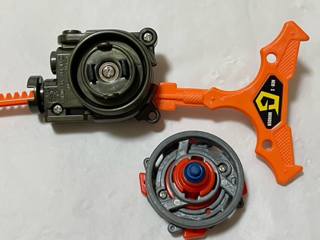 限定　ドラグーンＭＳ　ライトレッド　ベイブレード　ＨＭＳ　ＢＥＹＢＬＡＤＥ　ランダムブースターＡＣＴ１　レトロ　スポーツトイ　_画像3