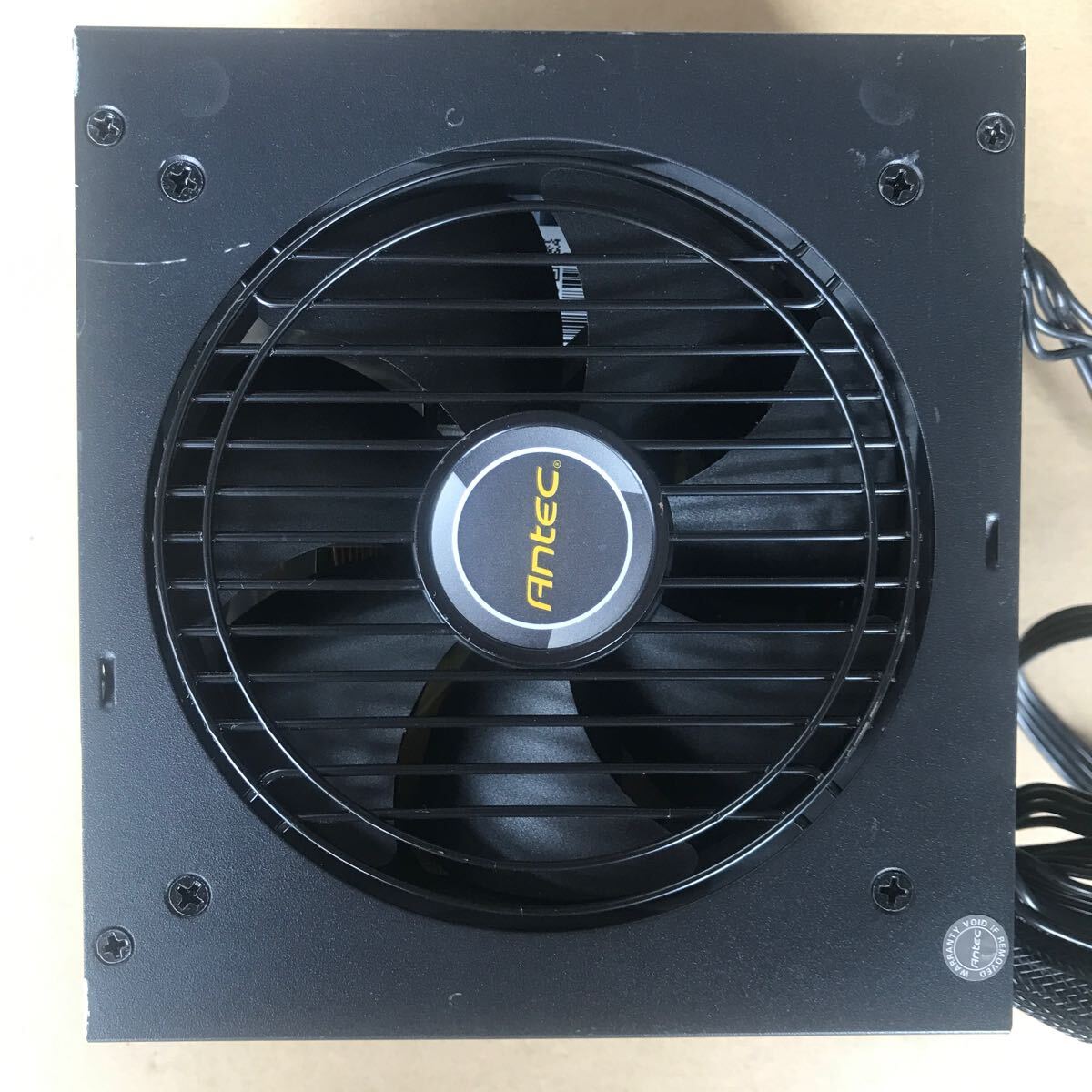 【中古】ANTEC NE650G 電源ユニット B5-2の画像2