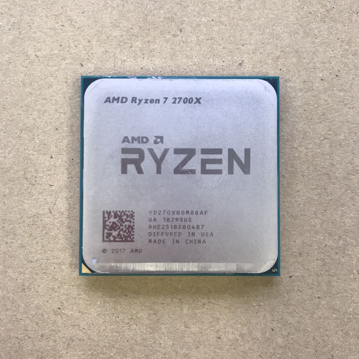 【中古】AMD Ryzen 7 2700x CPU 20240409の画像1