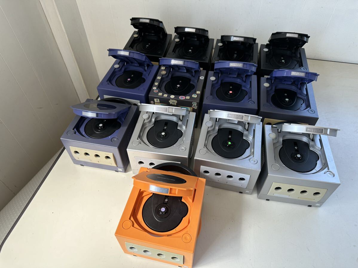 Nintendo/任天堂 GAMECUBE/ゲームキューブ DOL-001/DOL-101 計13 Nintendo/任天堂 GAMECUBE/ゲームキューブ DOL-001/DOL-101 計13