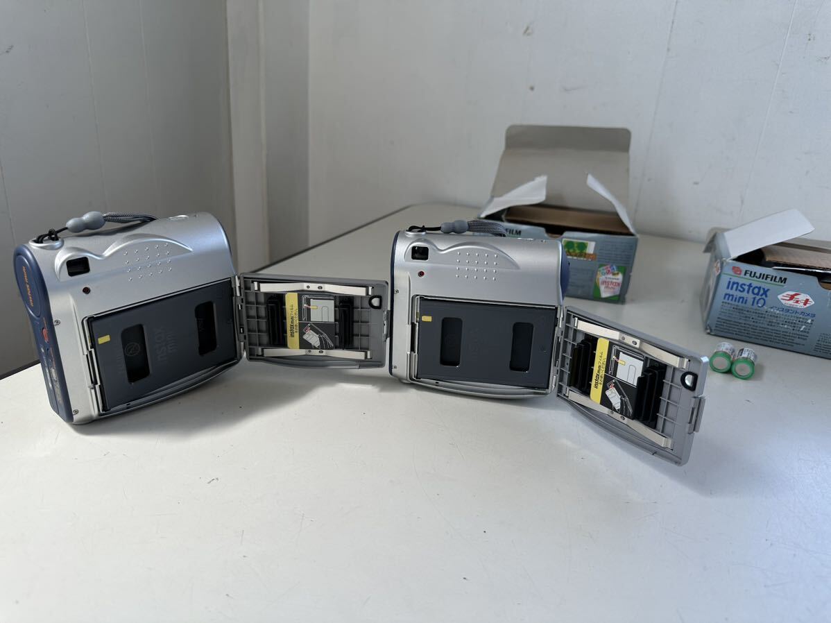 FUJIFILM 富士フイルム instax mini 10 チェキ インスタントカメラ レンズ FUJINON LENS 60㎜ 0.6m 2台 通電確認のみの画像8
