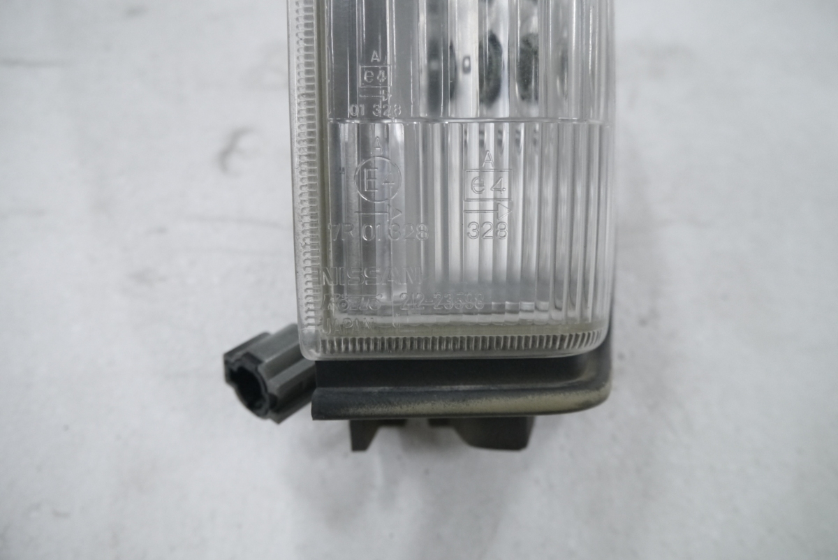 中古 日産 NISSAN 純正 テラノ D21 系 クリスタル コーナー ランプ レンズ ライト 左 単品 KOITO 212-23598 コーナーランプ (C2794D)の画像5