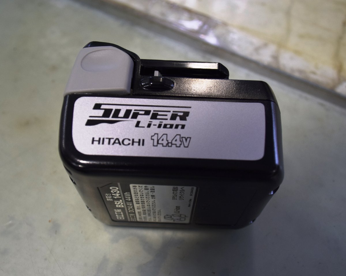 HITACHI 純正 Li-ion バッテリー未使用 純正 バッテリーBSL1430/ 3.0AH / 日立工機　14.4V_画像1