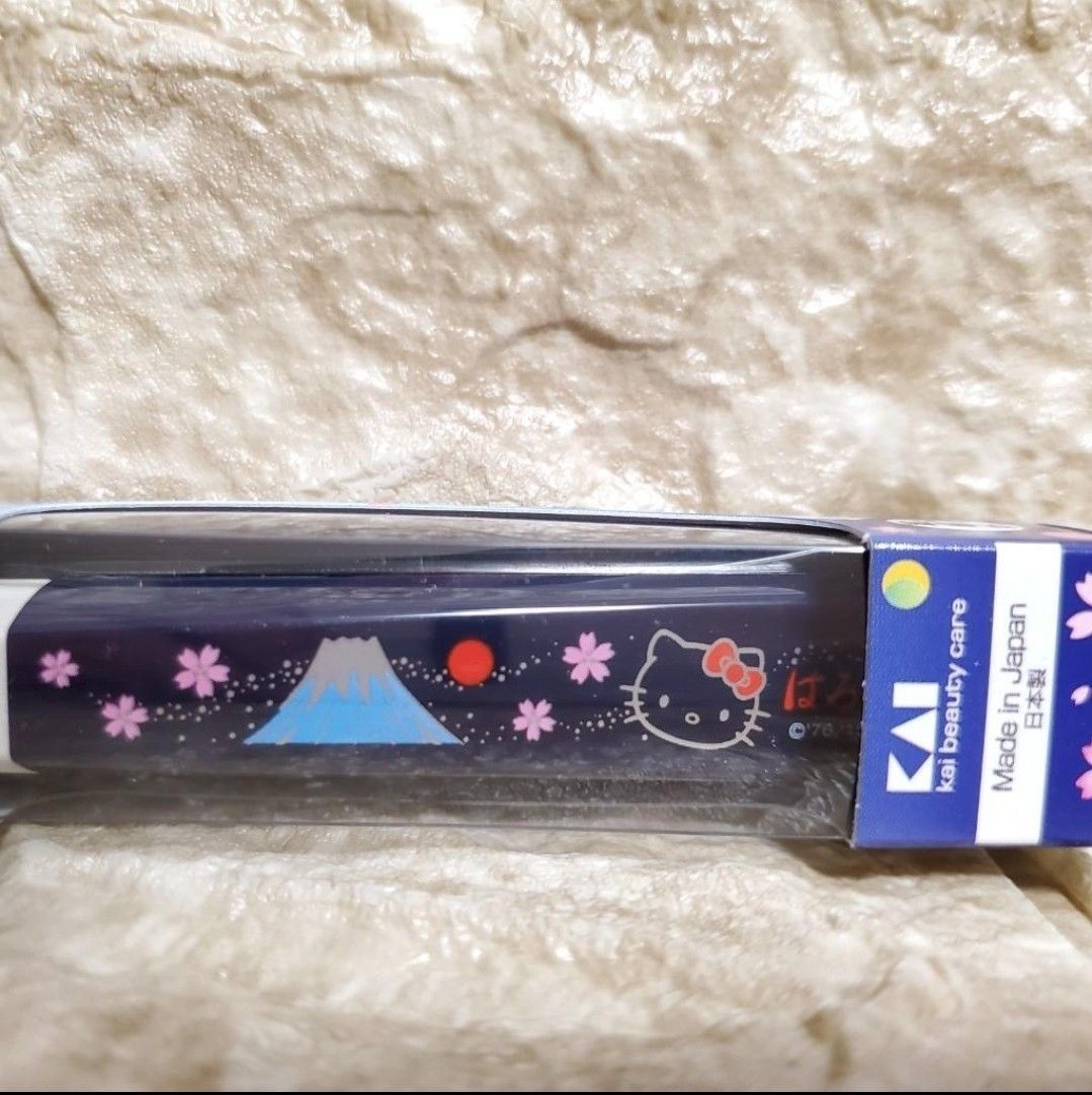 富士山＆和桜 爪切り M 日本製 ハローキティ サンリオ ツメキリ 貝印