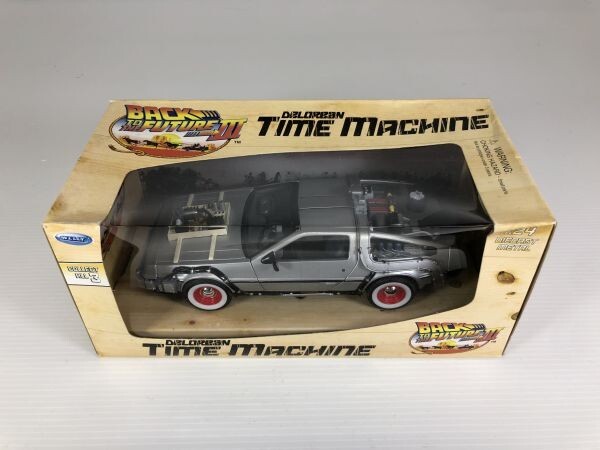 A10-348-0425-069　【中古】バックトゥザフューチャー　DELOREAN　デロリアン　1/24　ミニカー　外箱付　箱傷みあり　1スタ