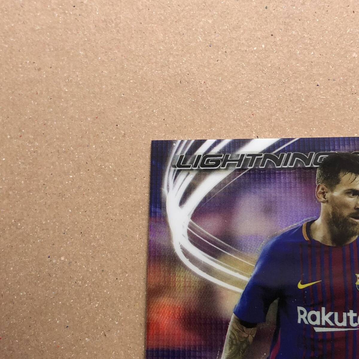 Topps Chrome 2017-2018 SOCCER UEFA LIGHTNING STRIKE LIONEL MESSI リオネル・メッシ BARCELONA バルセロナ LS-LM_画像3