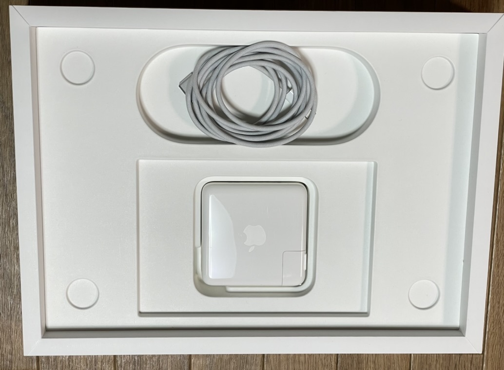 【1円スタート】Apple MacBookPro 14-inch シルバー Model No.A2442の画像5