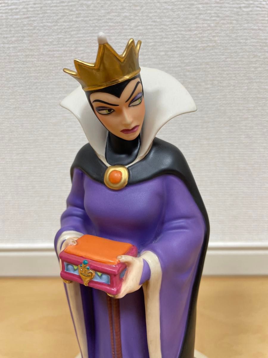 ディズニー　wdcc 白雪姫　女王　限定品　レア　魔女　　エビルクイーン　陶器　フィギュア　置き物