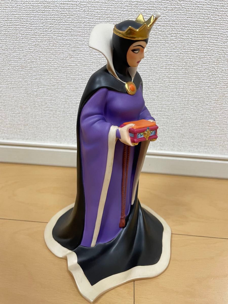 ディズニー　wdcc 白雪姫　女王　限定品　レア　魔女　　エビルクイーン　陶器　フィギュア　置き物