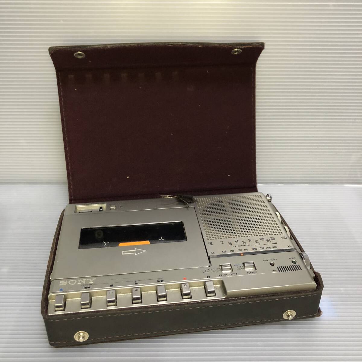 SONY/ソニー FM/AM CASSETTE -CORDER CFM-800 レザーケース付 カセットレコーダー ラジカセ_画像1