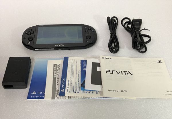 PCH-2000 ZA11 PS Vita Black 箱説明書付の画像3