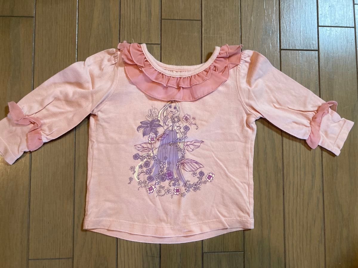 子ども服　キッズ服　ラプンツェル　長袖Tシャツ　80サイズ　綿100%