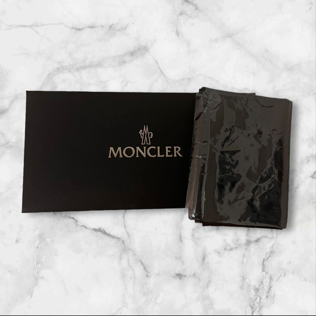 モンクレール MONCLER サングラスケース メガネケース 眼鏡 モンクレール MONCLER サングラスケース メガネケース 眼鏡