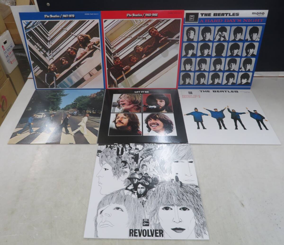 A00592746/●LPx7/ビートルズ「1992～93年発売復刻シリーズ THE BEATLES アルバム5作品＋赤青ベスト2作品 全7点セット」の画像1