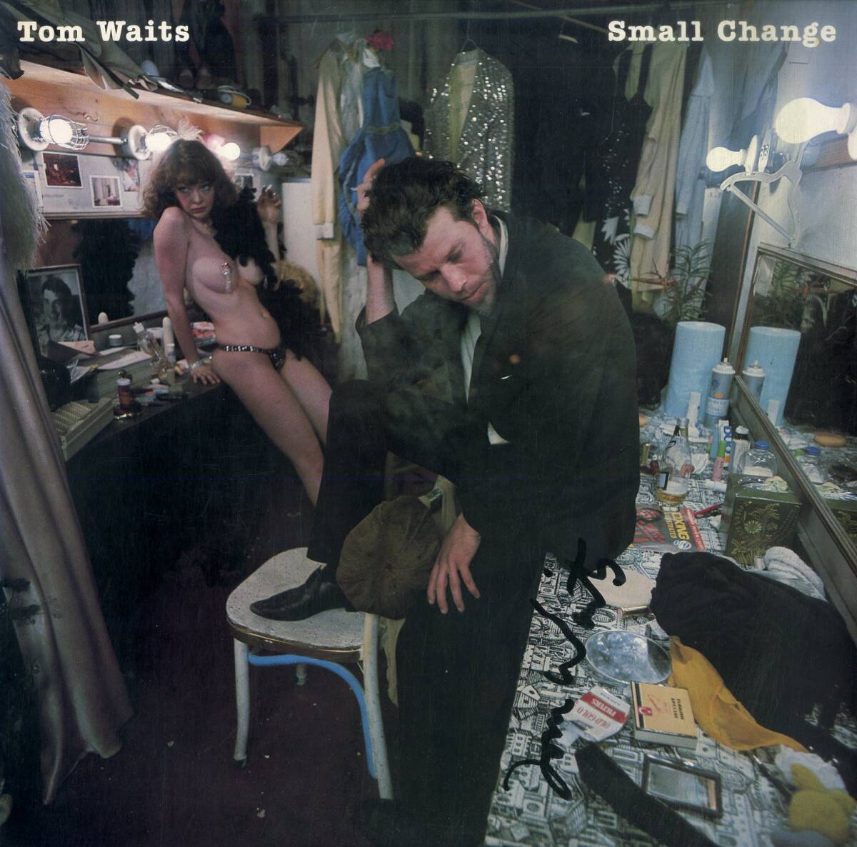 A00592739/LP/トム・ウェイツ (TOM WAITS)「Small Change (1976年・P-10247Y・コンテンポラリーJAZZ・スポークンワード)」の画像1