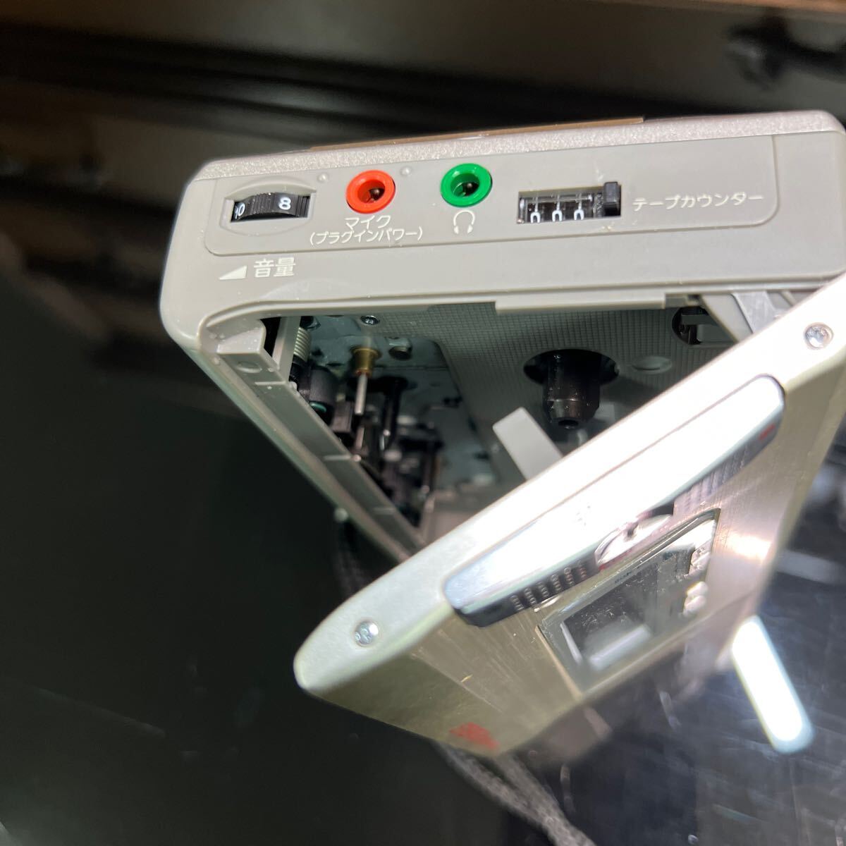 SONY ソニー カセットレコーダー TCS-600 通電確認済み　ジャンク扱い　売り切り_画像5