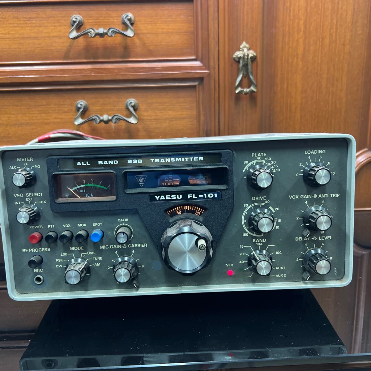 YAESU ヤエス 八重洲無線 FL-101 無線機 八重洲 通電確認済み ジャンク扱い ALL SSB の画像1